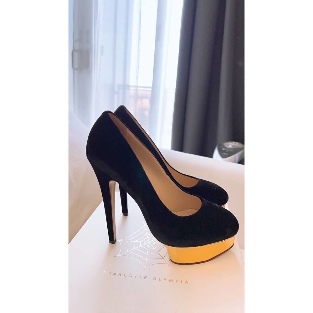CHARLOTTE OLYMPIA Dolly suede platform pumps EU40